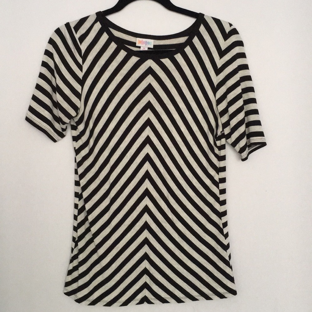 LuLaRoe like new striped fitted 3/4 sleeve Gigi